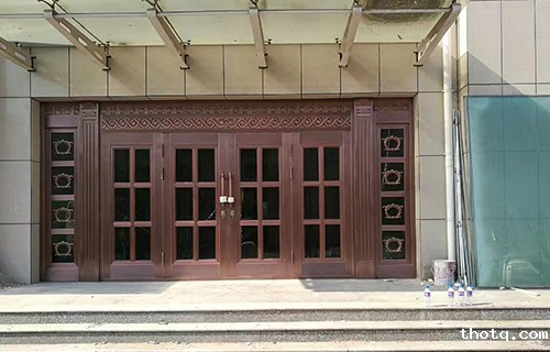 别墅铜门安装案例 淄博别墅铜门