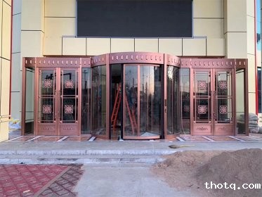 旋转铜门案例展示